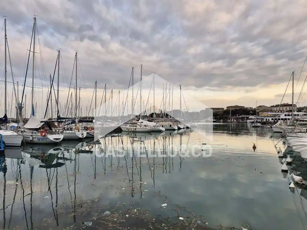 Appartamento in vendita a Desenzano del Garda