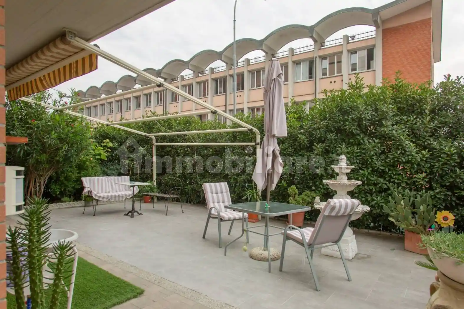 Appartamento in vendita a Trezzano sul Naviglio