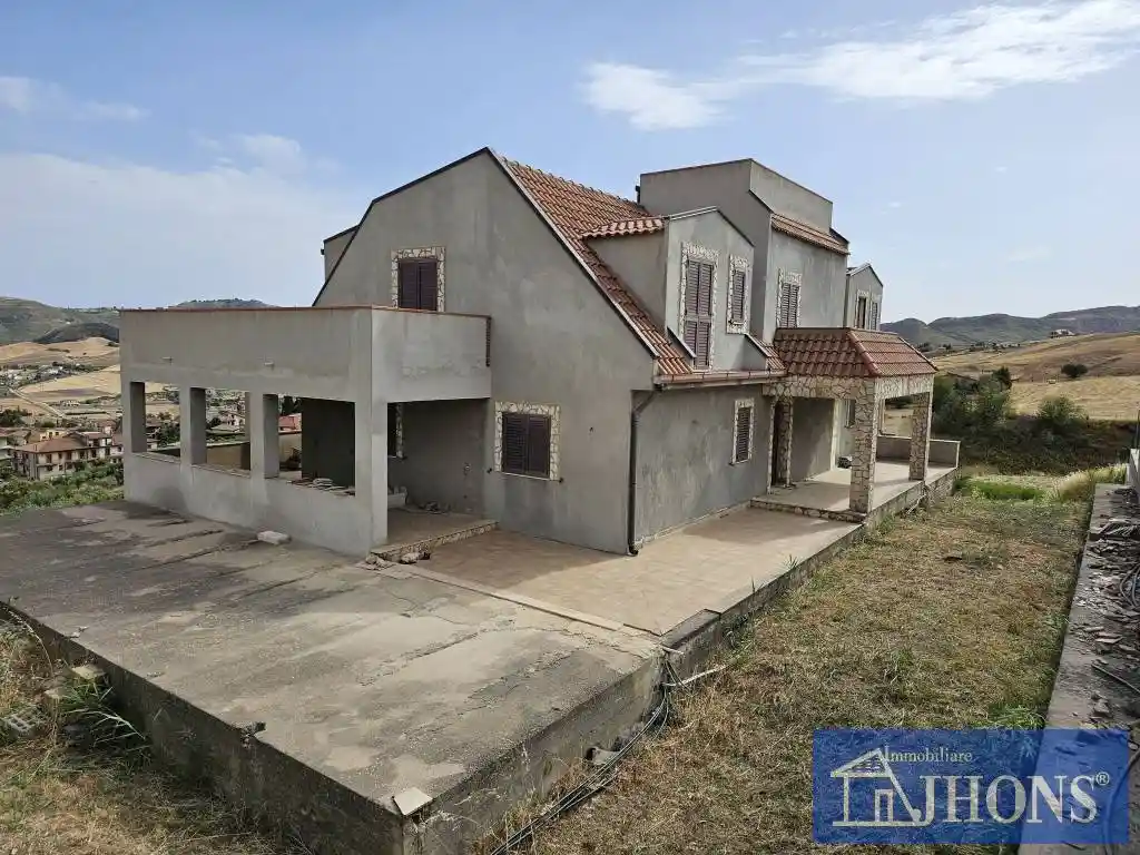 Villa in vendita a Enna