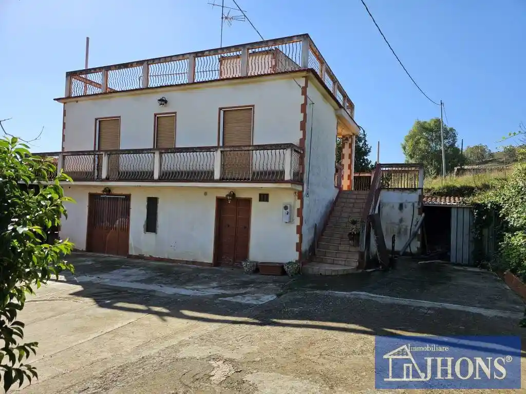 Rustico - Casale in vendita a Enna