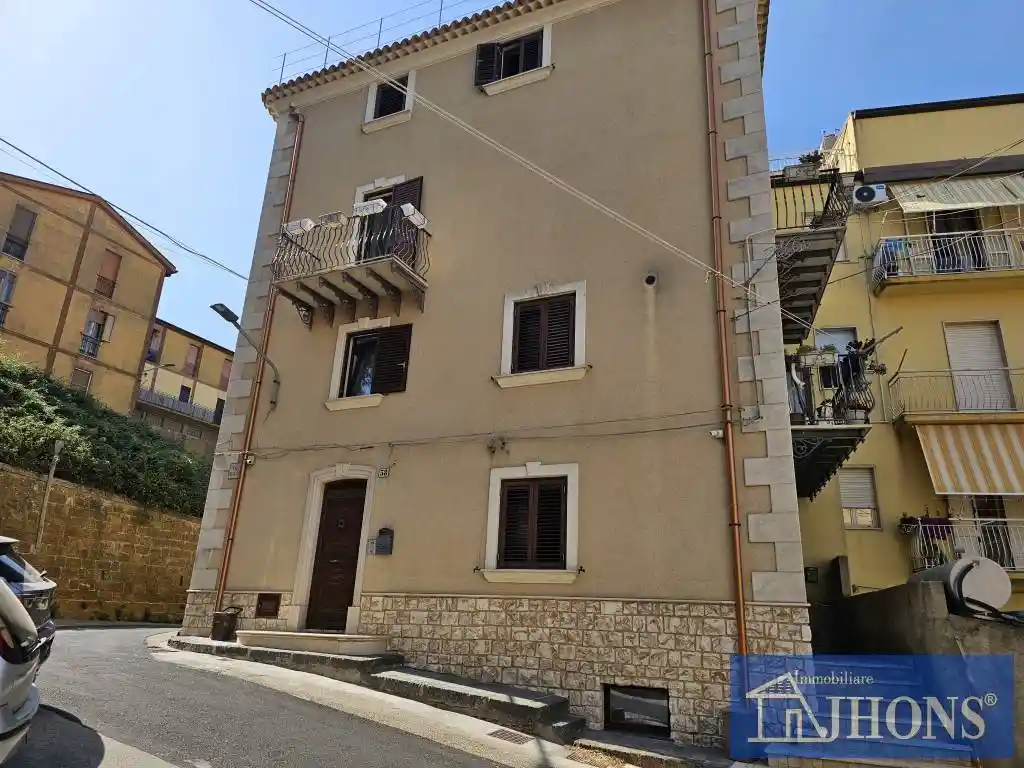 Casa indipendente in vendita a Enna