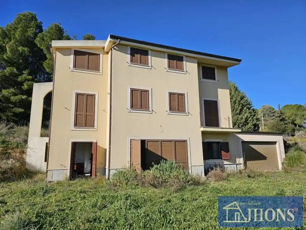 Villa in vendita a Enna
