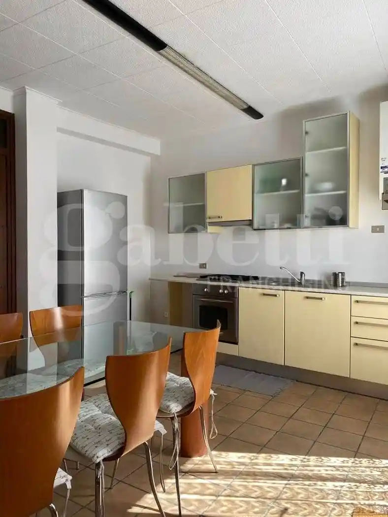 Appartamento in vendita a Barni