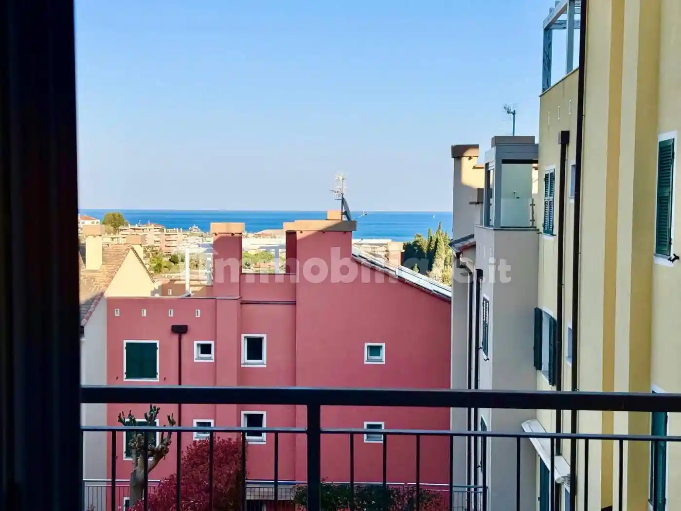 Appartamento in vendita a Pietra Ligure