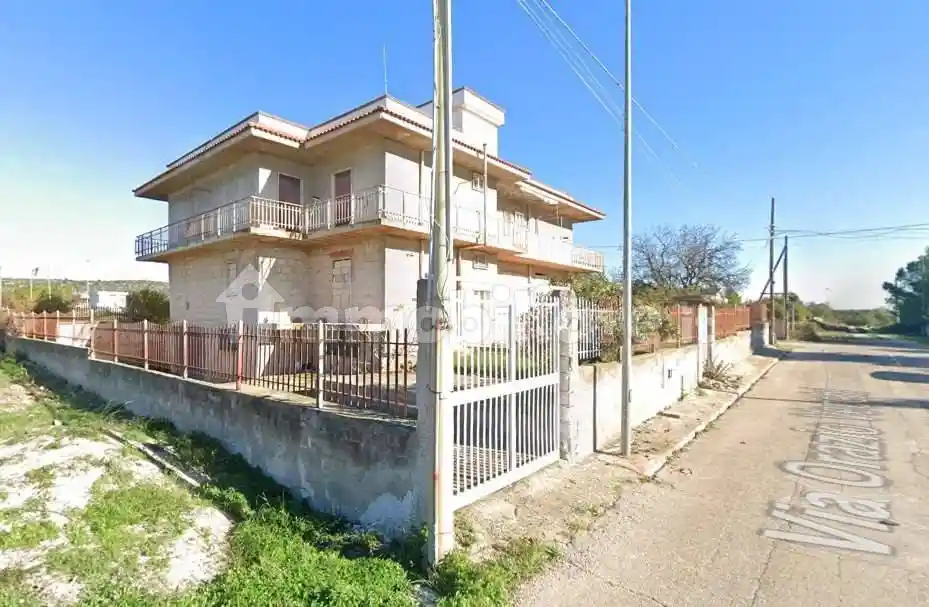 Casa indipendente in vendita a Statte
