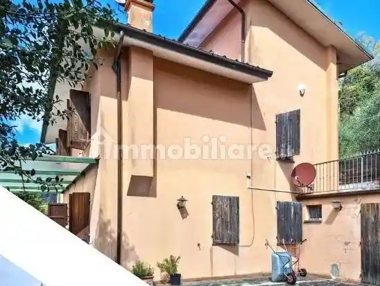 Villa in vendita a Camaiore