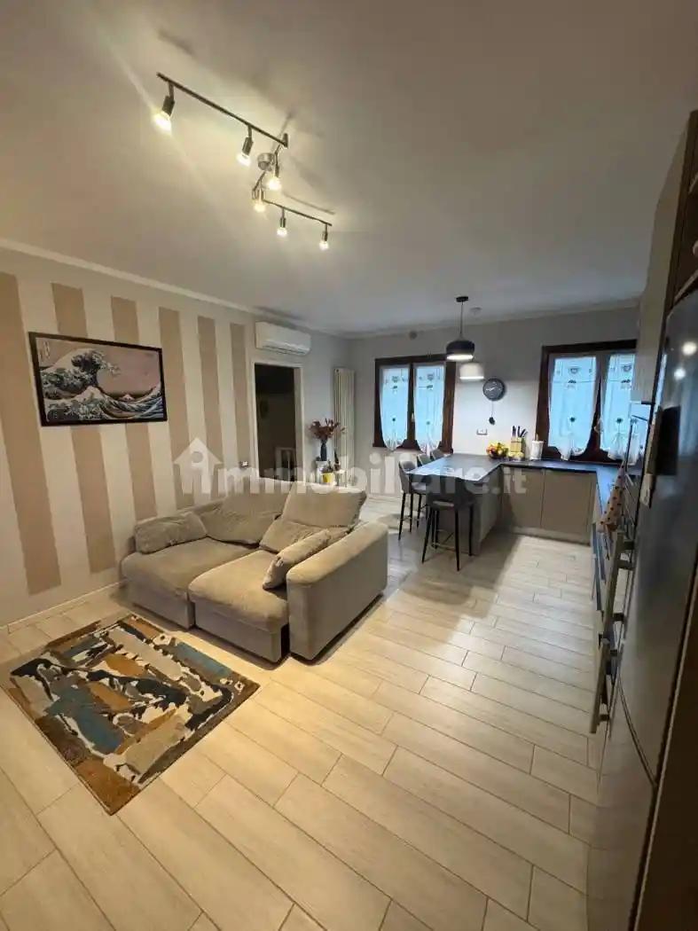 Appartamento in vendita a Lucca