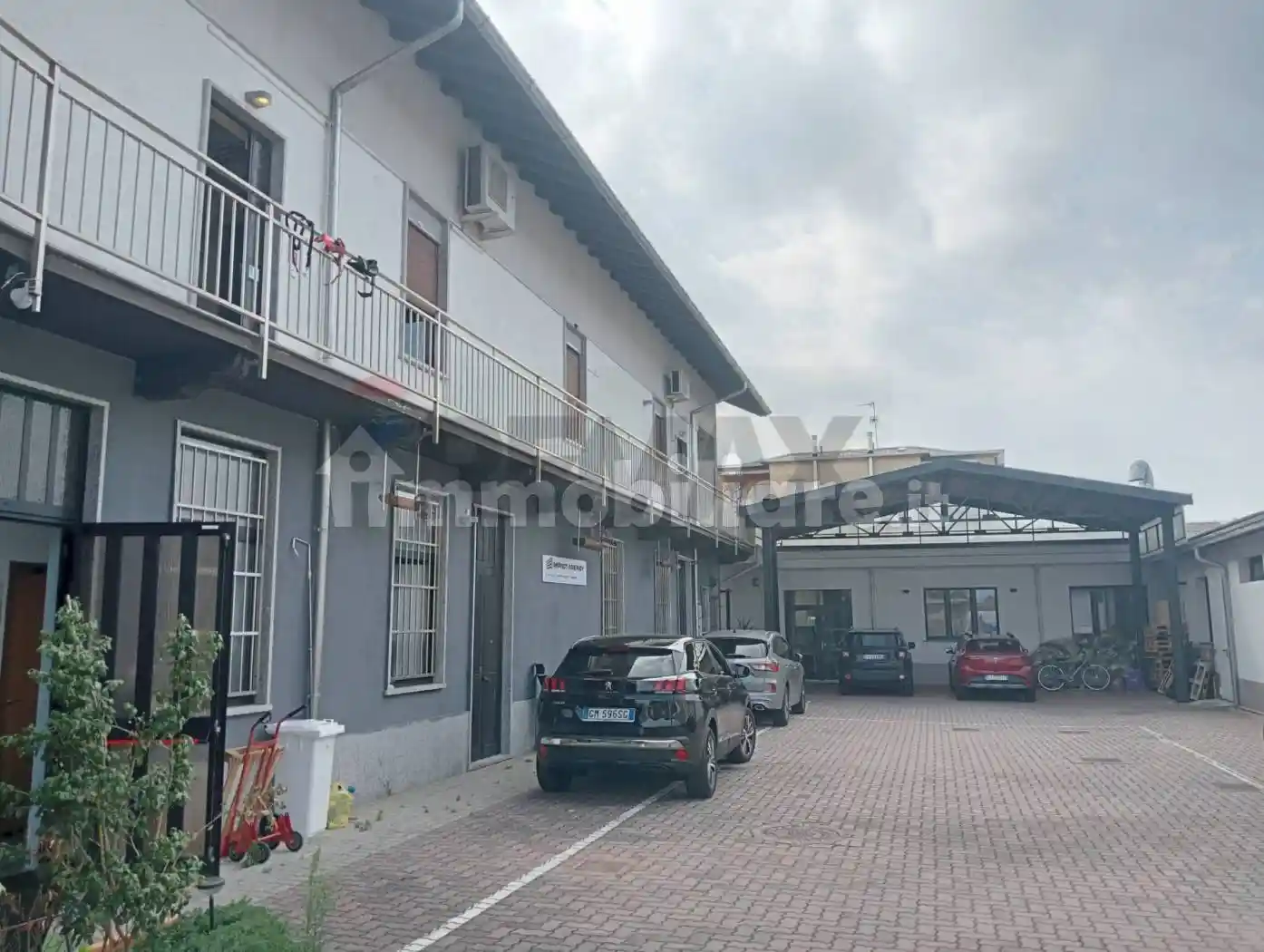 Appartamento in vendita a Olgiate Olona