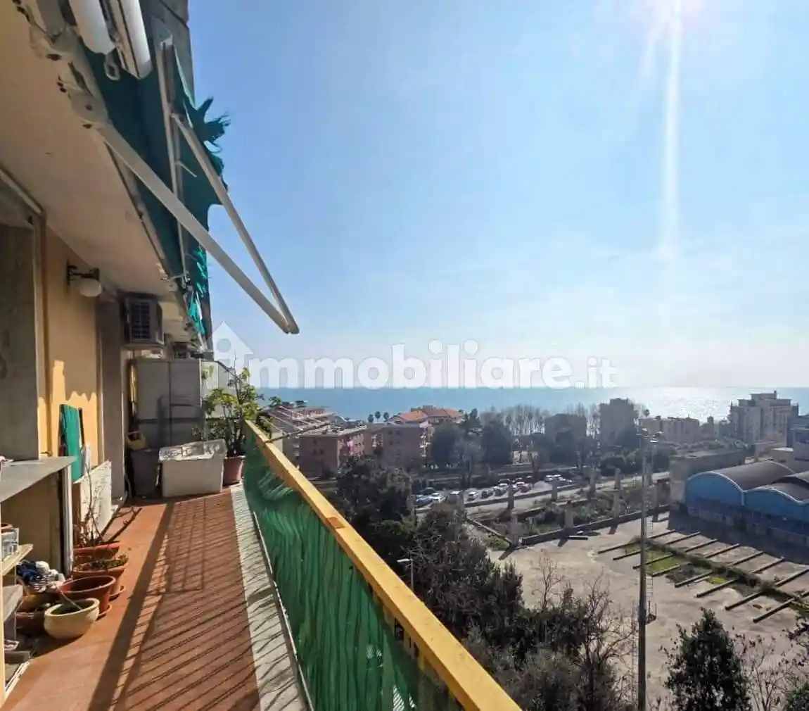 Appartamento in vendita a Cogoleto