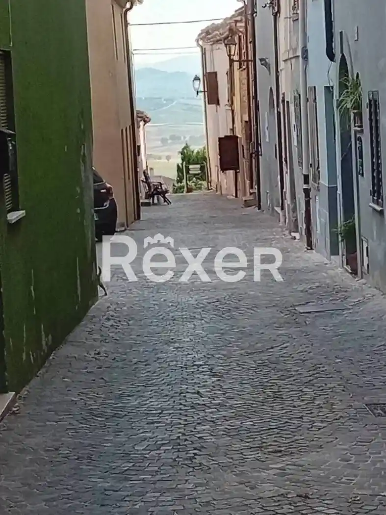 Casa indipendente in vendita a Terre Roveresche