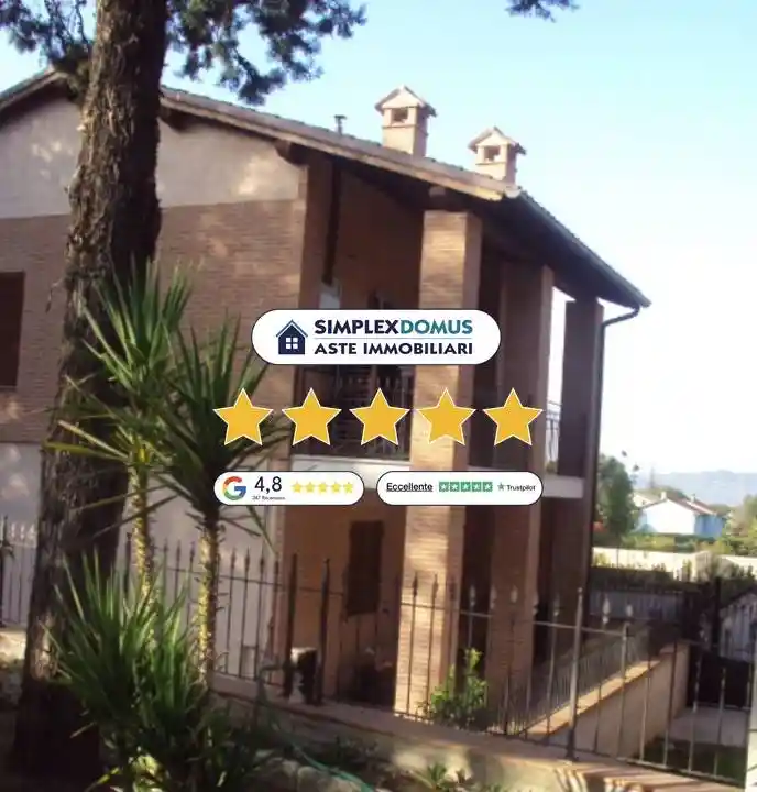 Appartamento in vendita a Trevi