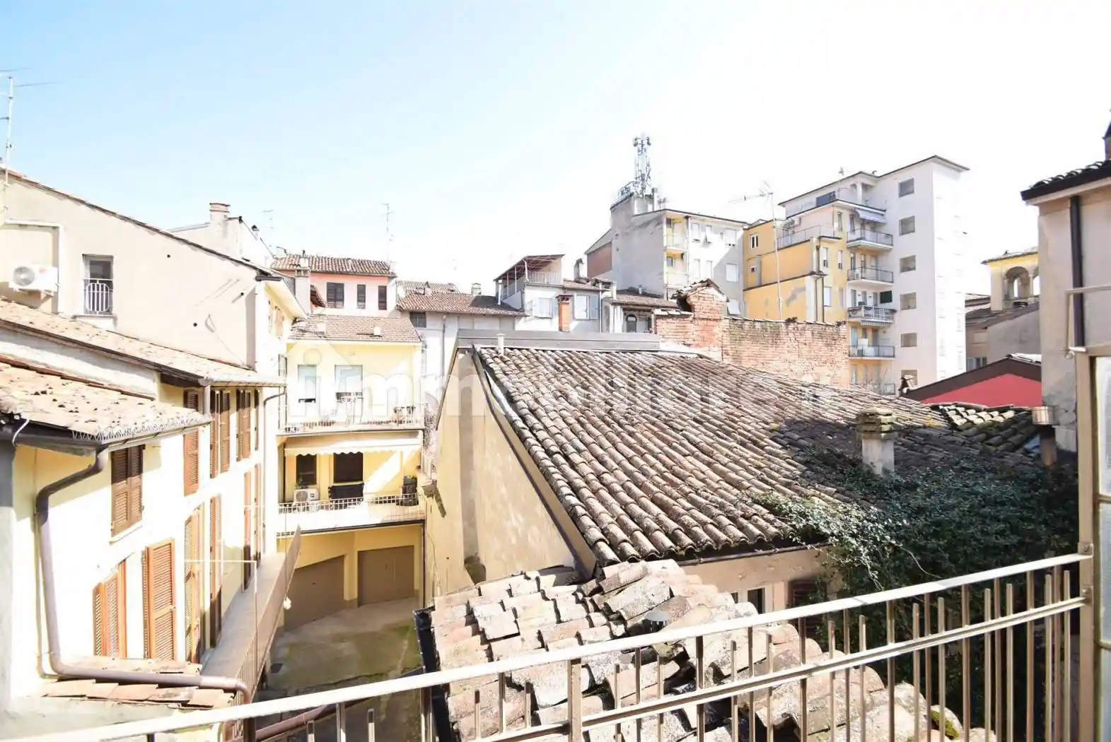 Appartamento in vendita a Piacenza