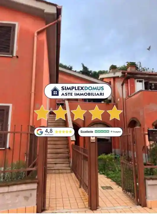 Appartamento in vendita a Scansano