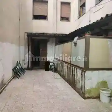 Appartamento in vendita a Montevarchi