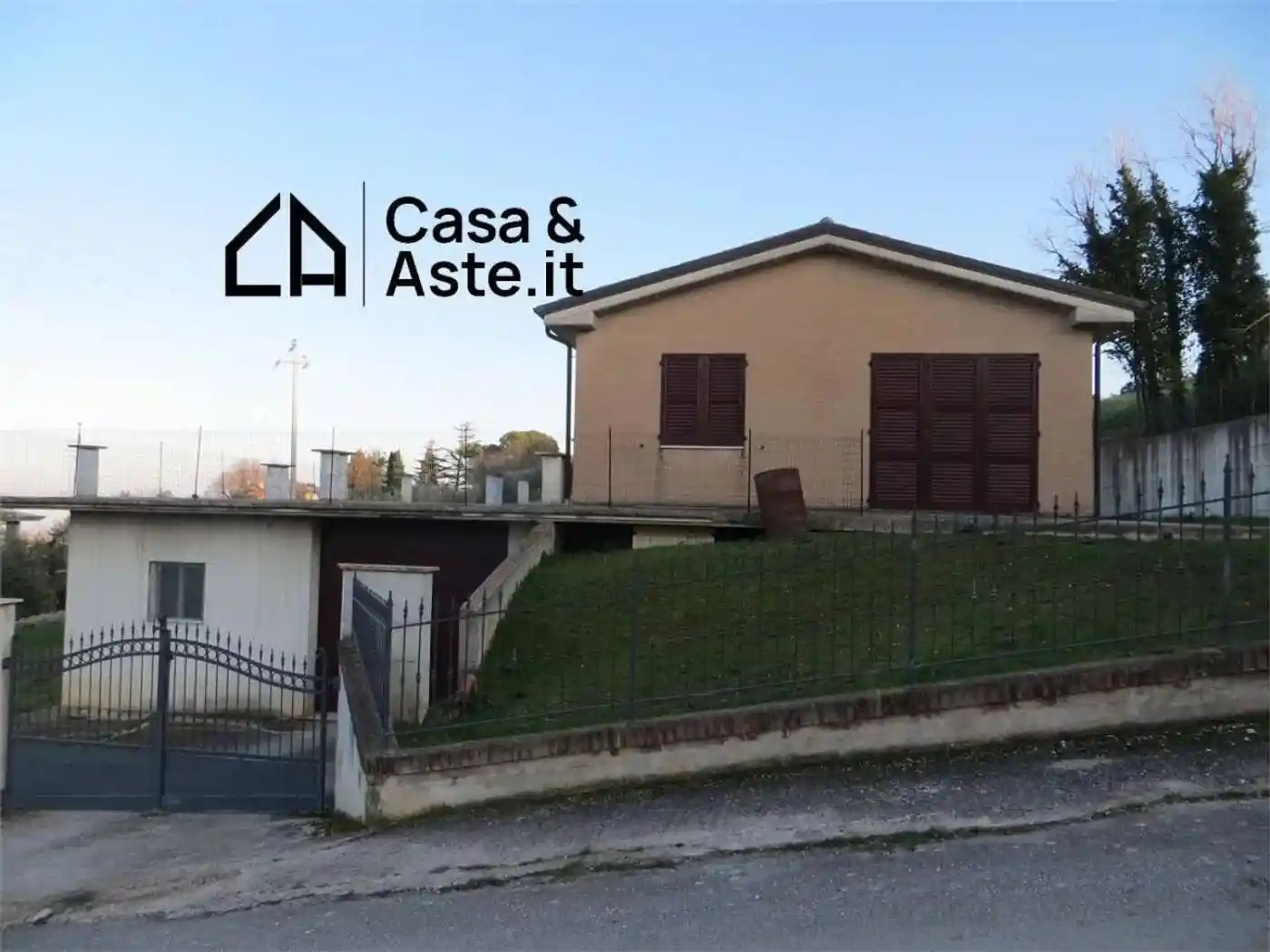 Villa in vendita a Fermo