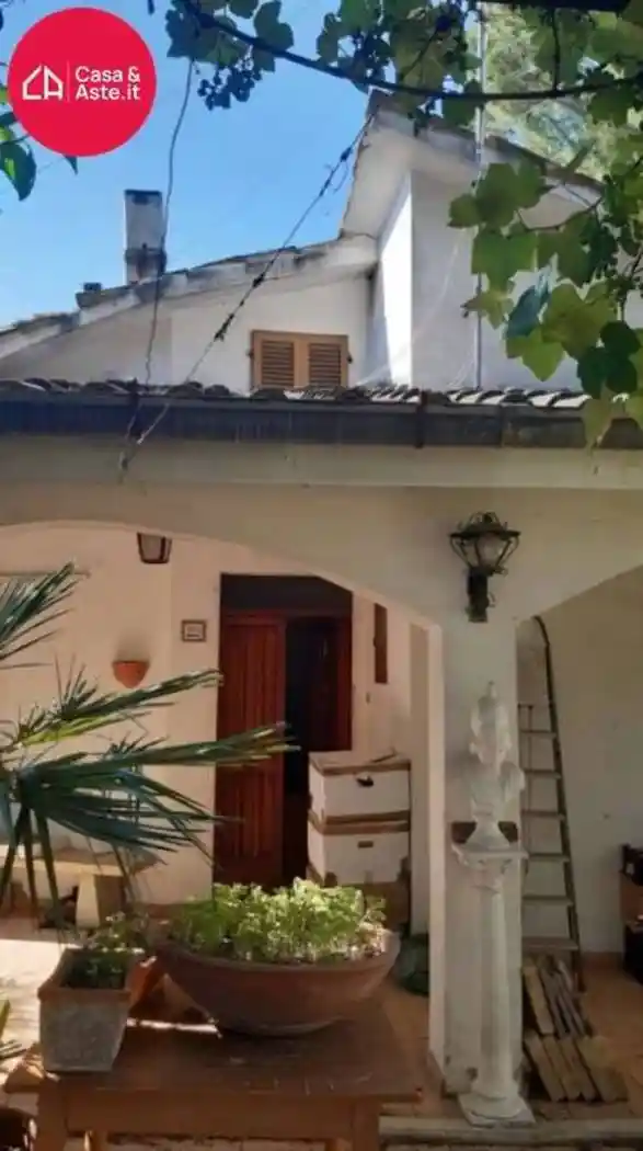 Villa in vendita a Montappone