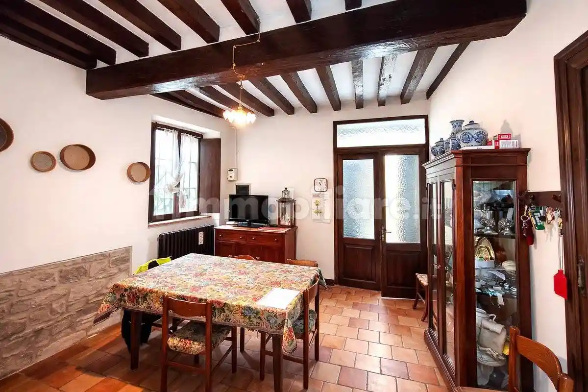 Appartamento in vendita a Calestano