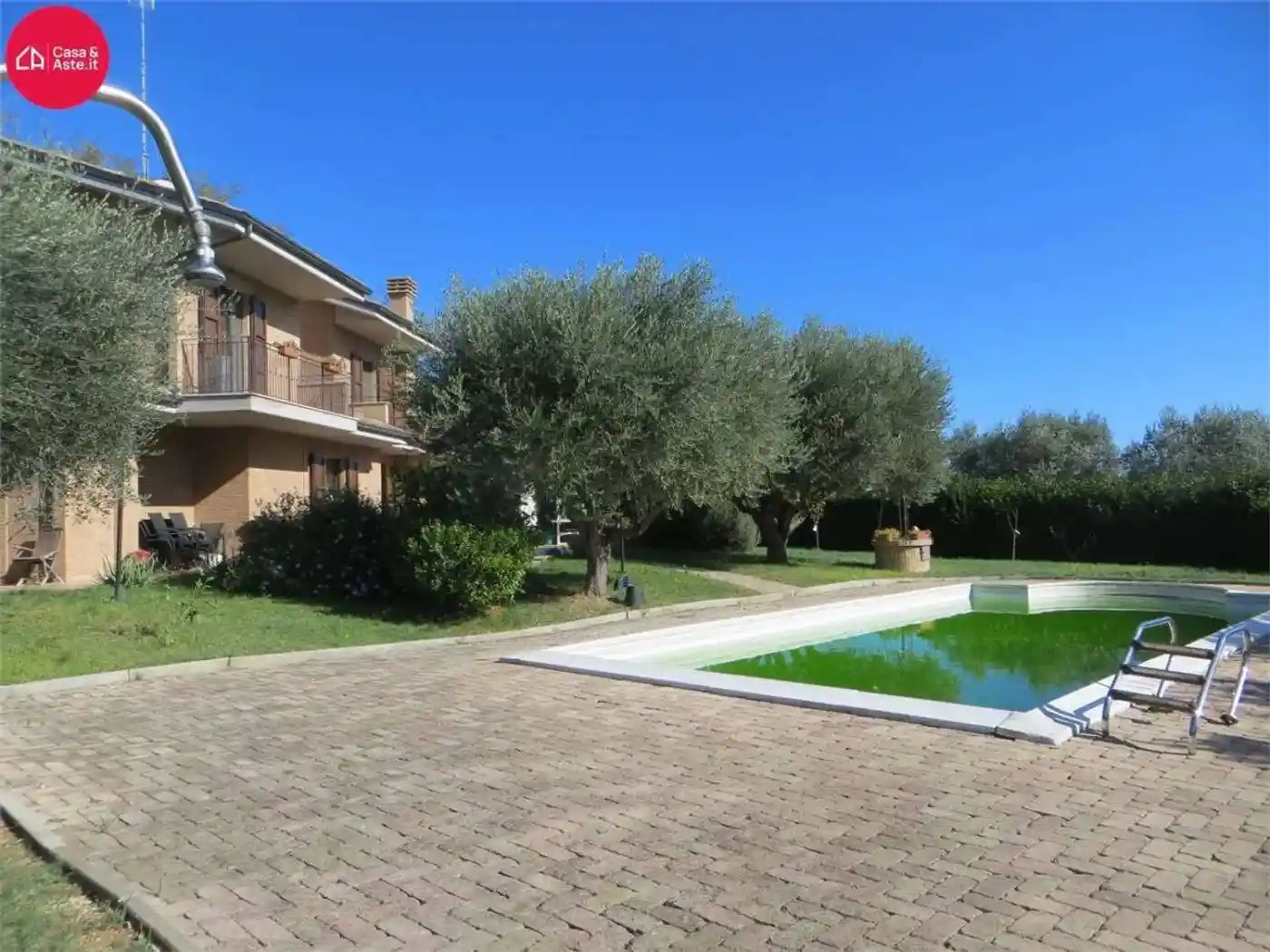 Villa in vendita a Civitanova Marche