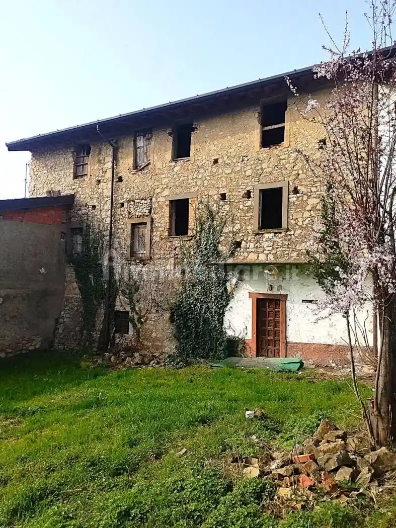 Casa indipendente in vendita a Chiuduno