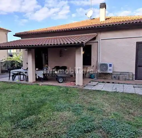 Villa in vendita a Orbetello