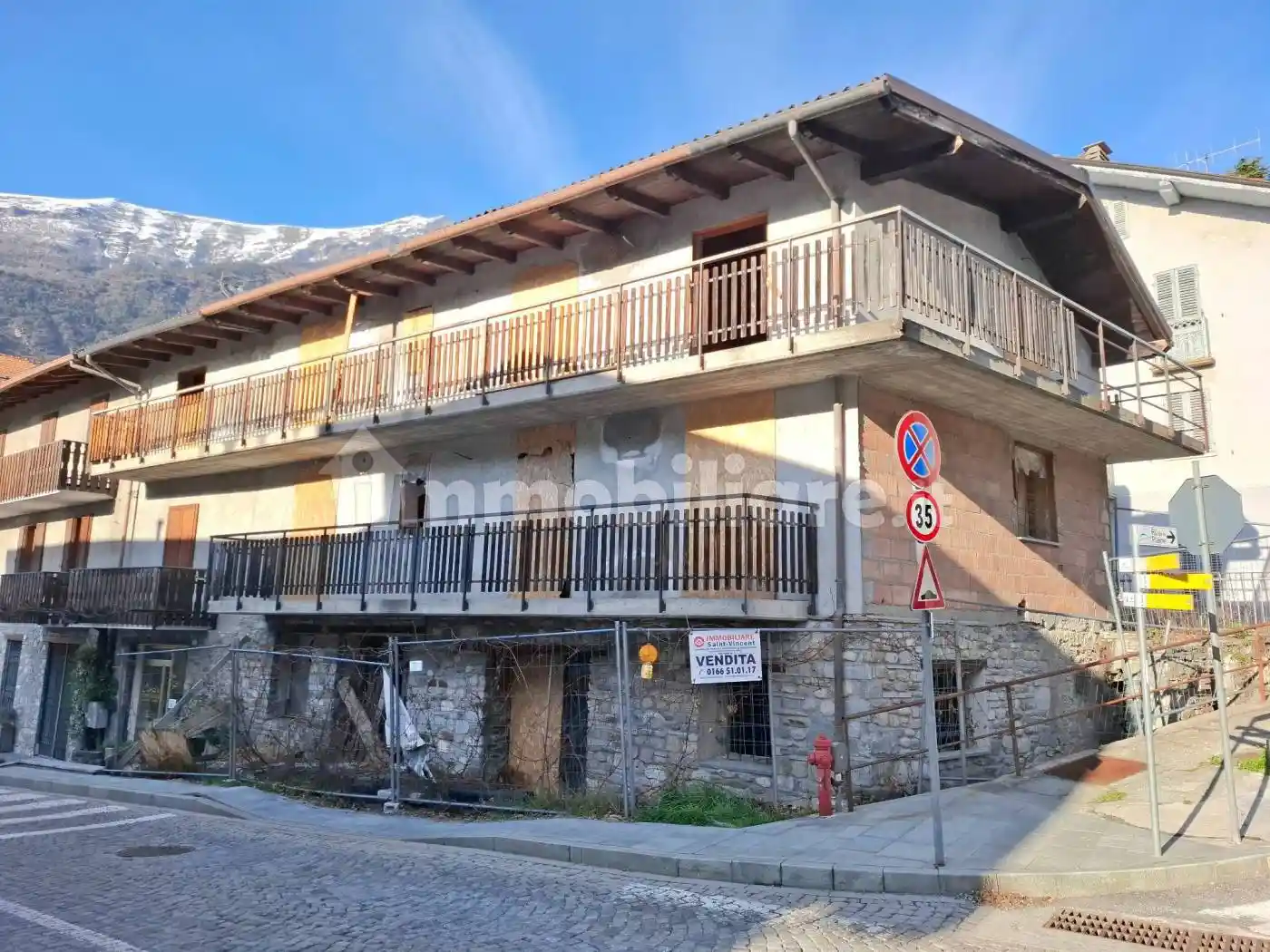 Casa indipendente in vendita a Saint-Vincent