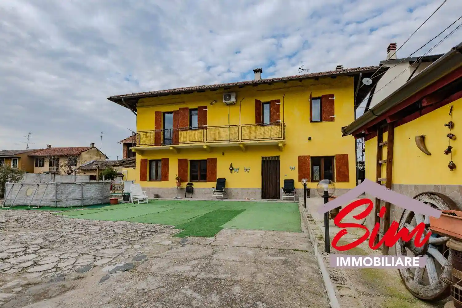 Villa in vendita a Confienza