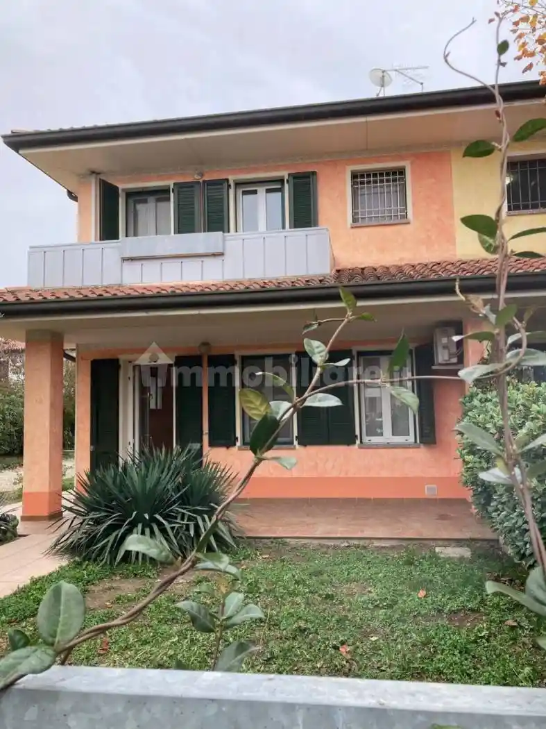 Villa in affitto a Gazzo