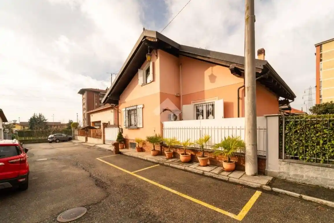 Villa in vendita a Grugliasco