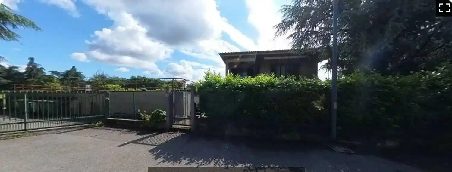 Villa in vendita a Usmate Velate