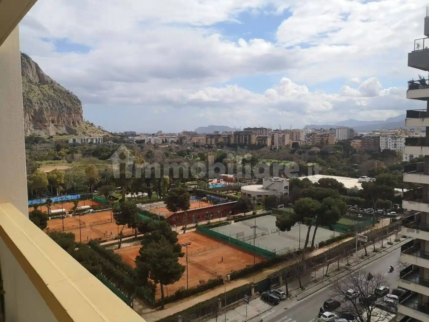 Appartamento in vendita a Palermo