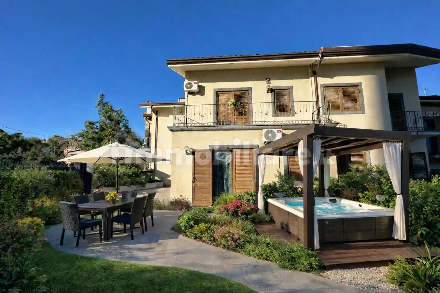 Villetta a schiera - foto 2