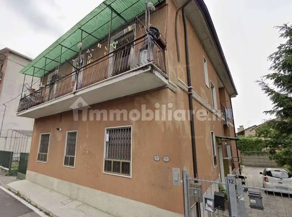 Appartamento in vendita a Limbiate