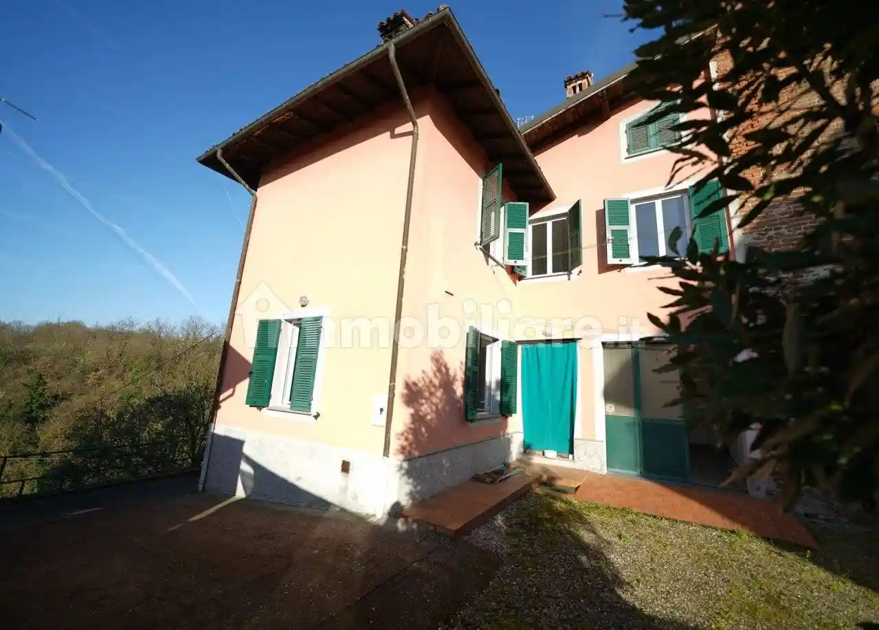 Casa indipendente in vendita a Capriata d'Orba