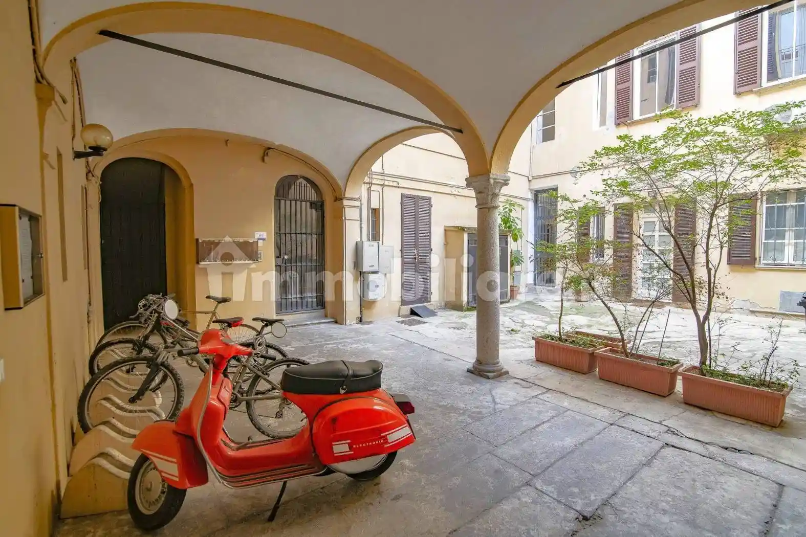 Appartamento in vendita a Pavia