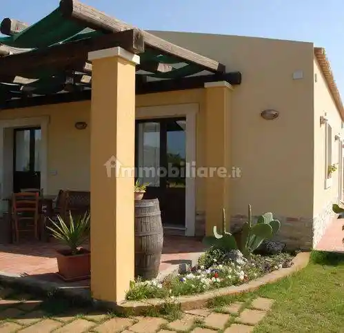 Casa indipendente in vendita a Avola