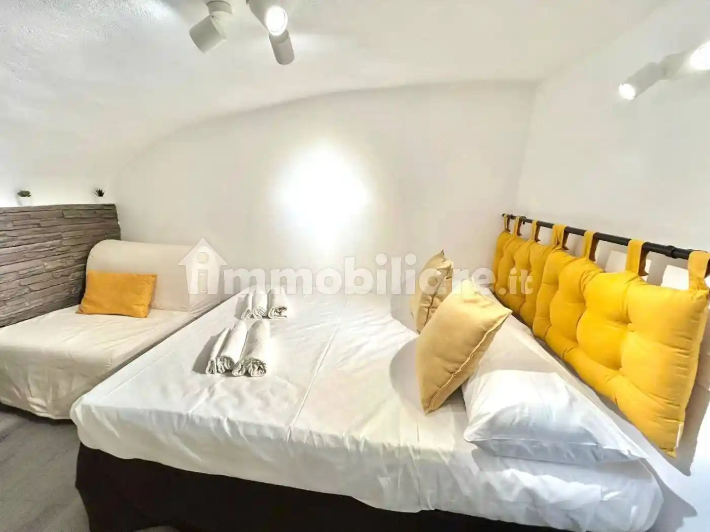 Appartamento in affitto a Napoli