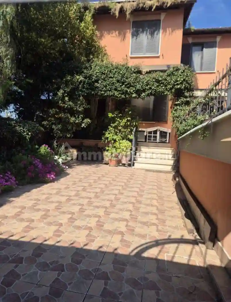 Villetta a schiera - foto 2