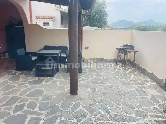 Appartamento in vendita a Orosei