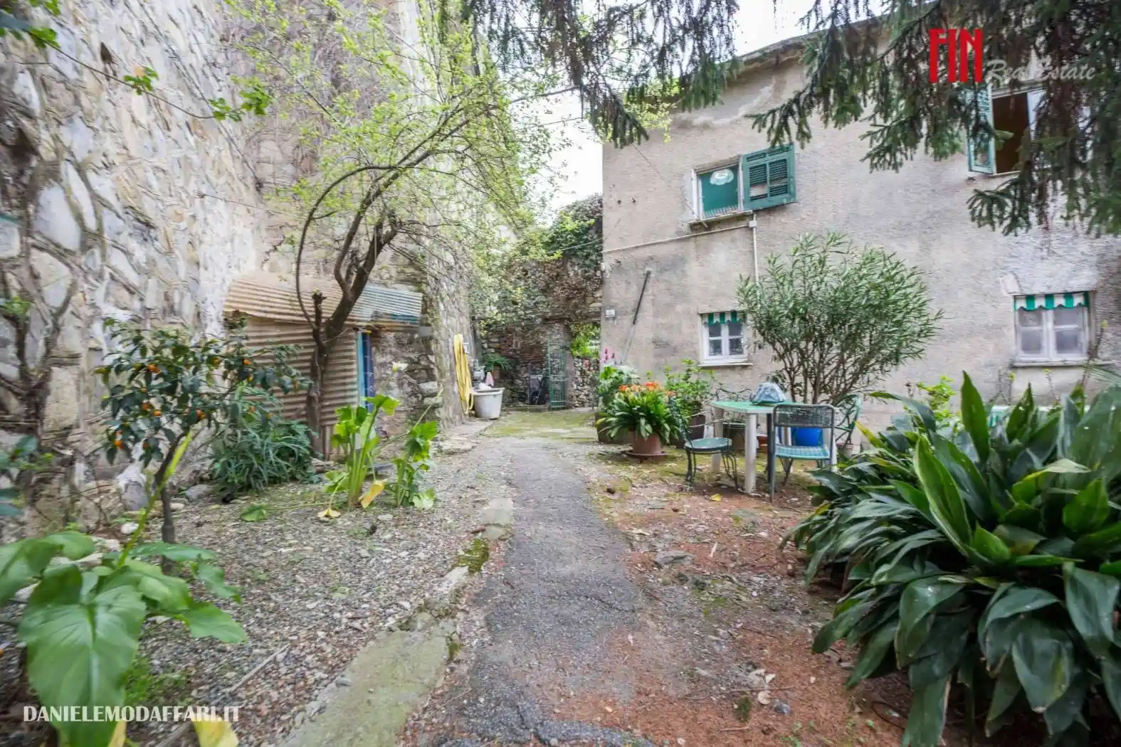 Casa indipendente in vendita a Genova