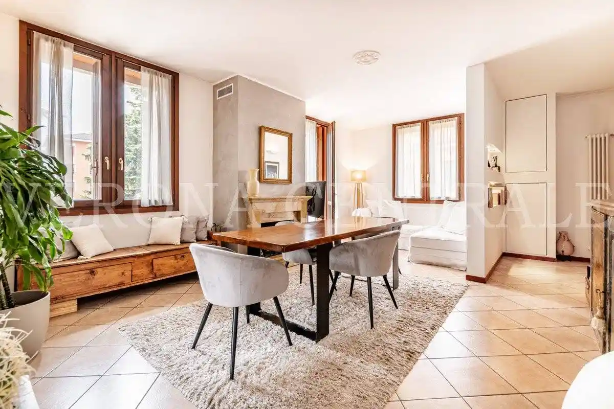 Villa in vendita a Verona