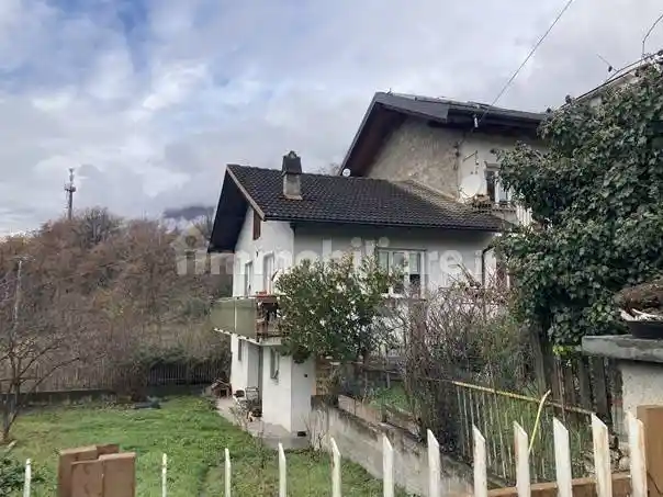 Casa indipendente in vendita a Chianocco