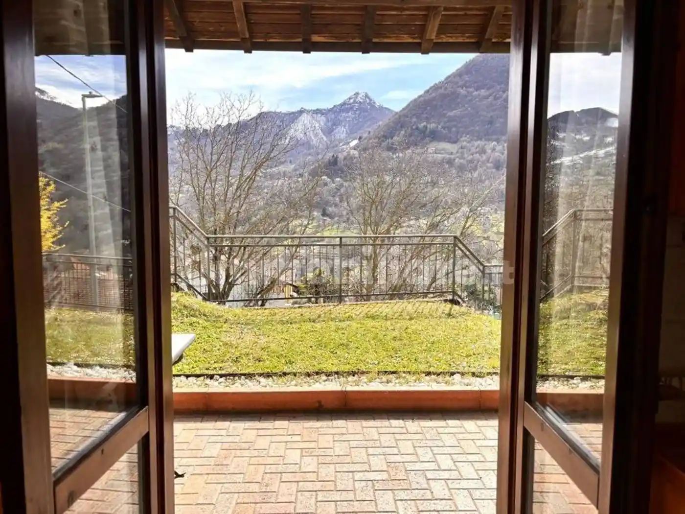 Appartamento in vendita a Dizzasco