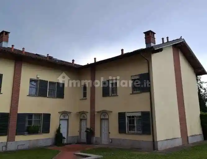 Villetta a schiera in vendita a Villasanta