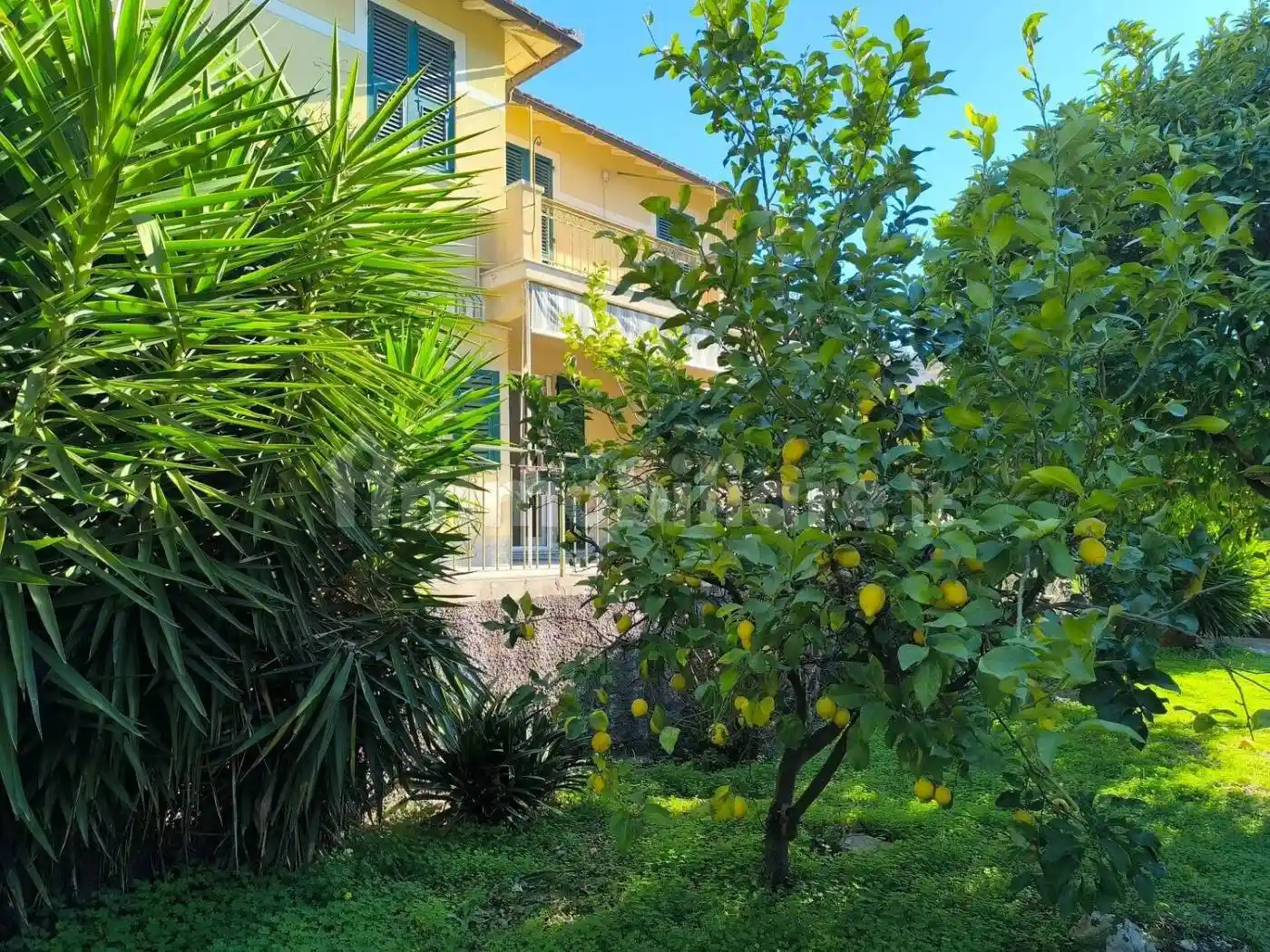 Appartamento in vendita a Finale Ligure