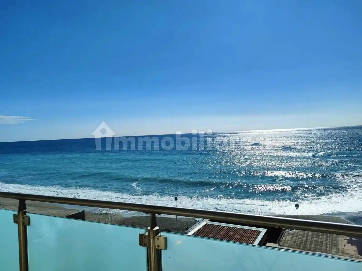 Appartamento in affitto a Finale Ligure