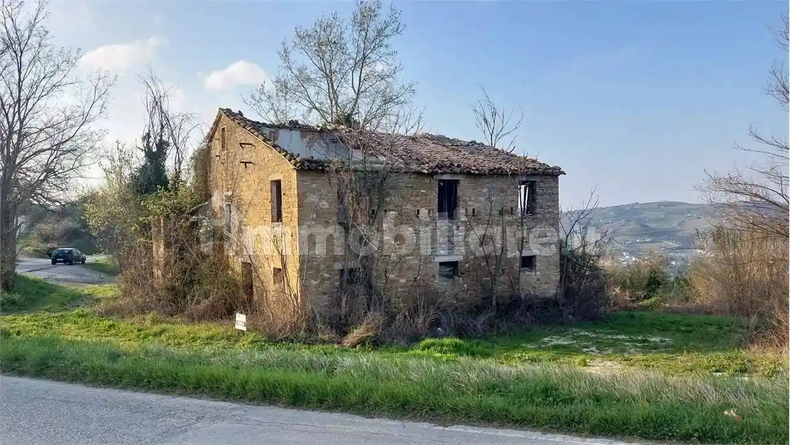 Rustico - Casale in vendita a Maiolati Spontini