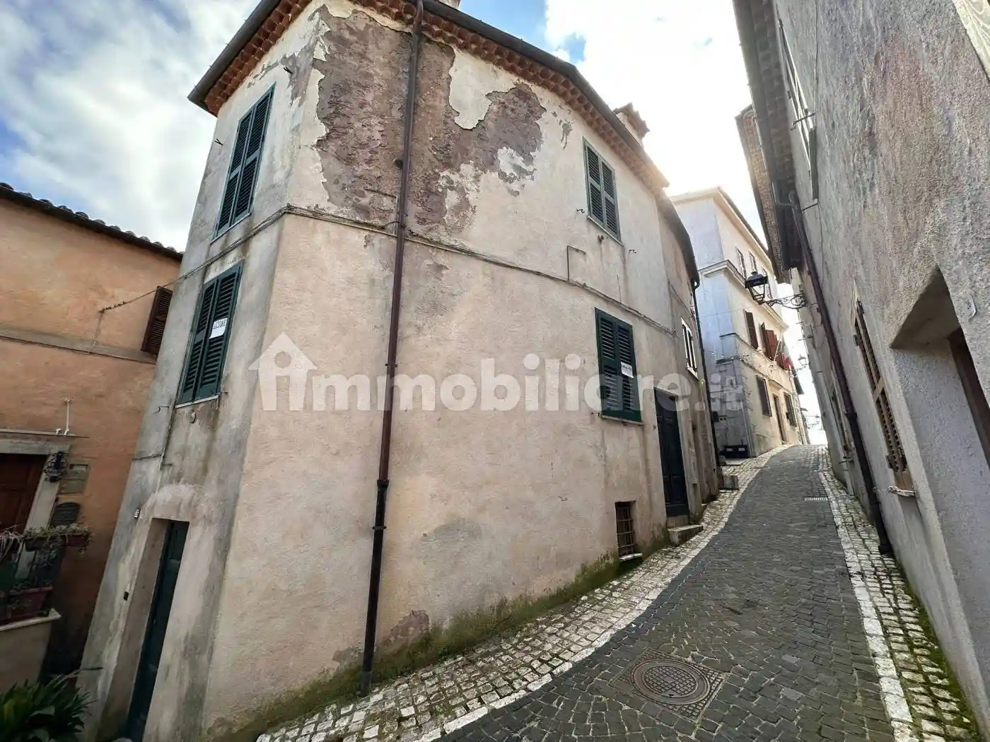 Casa indipendente in vendita a Rocca Massima