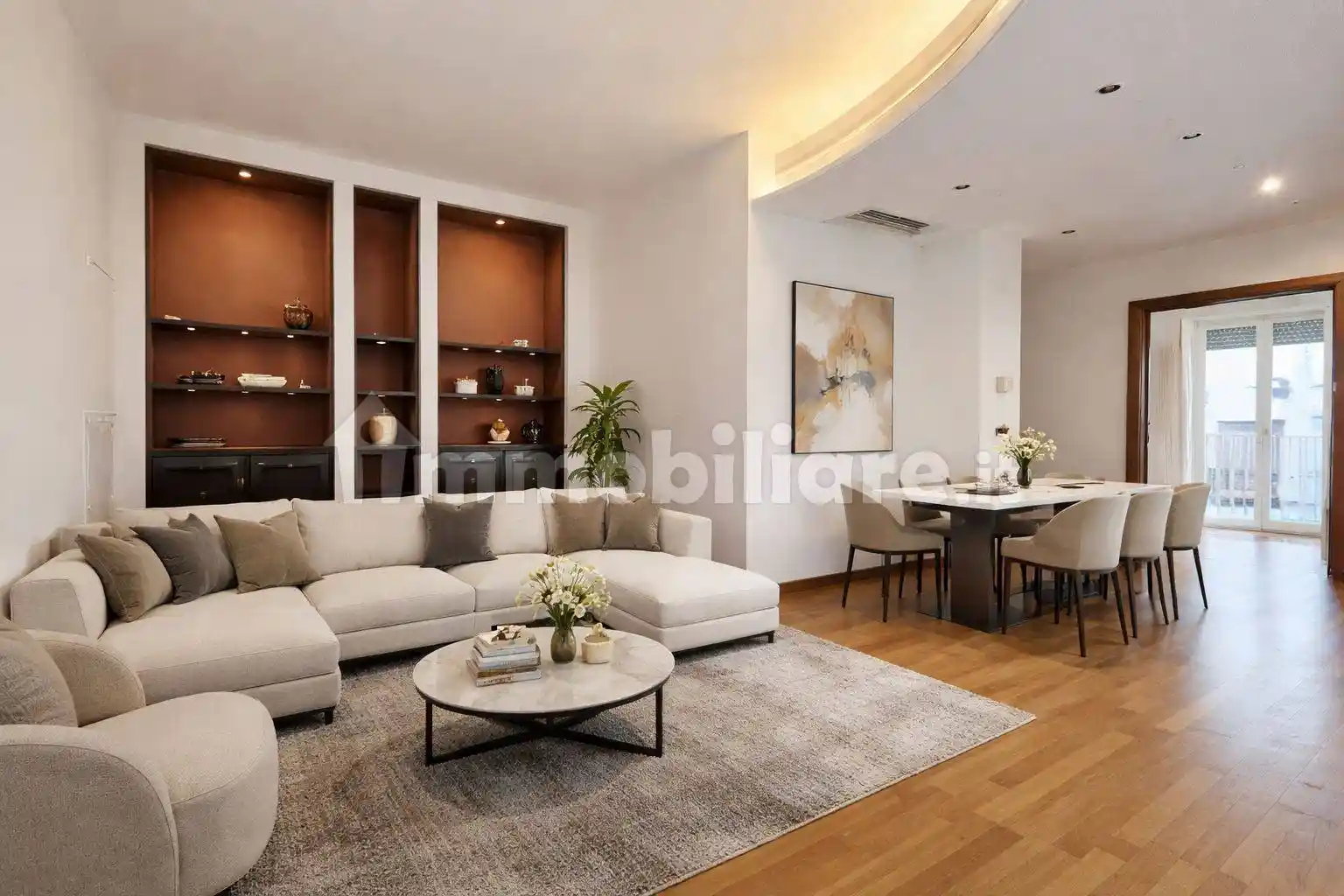 Appartamento in vendita a Napoli