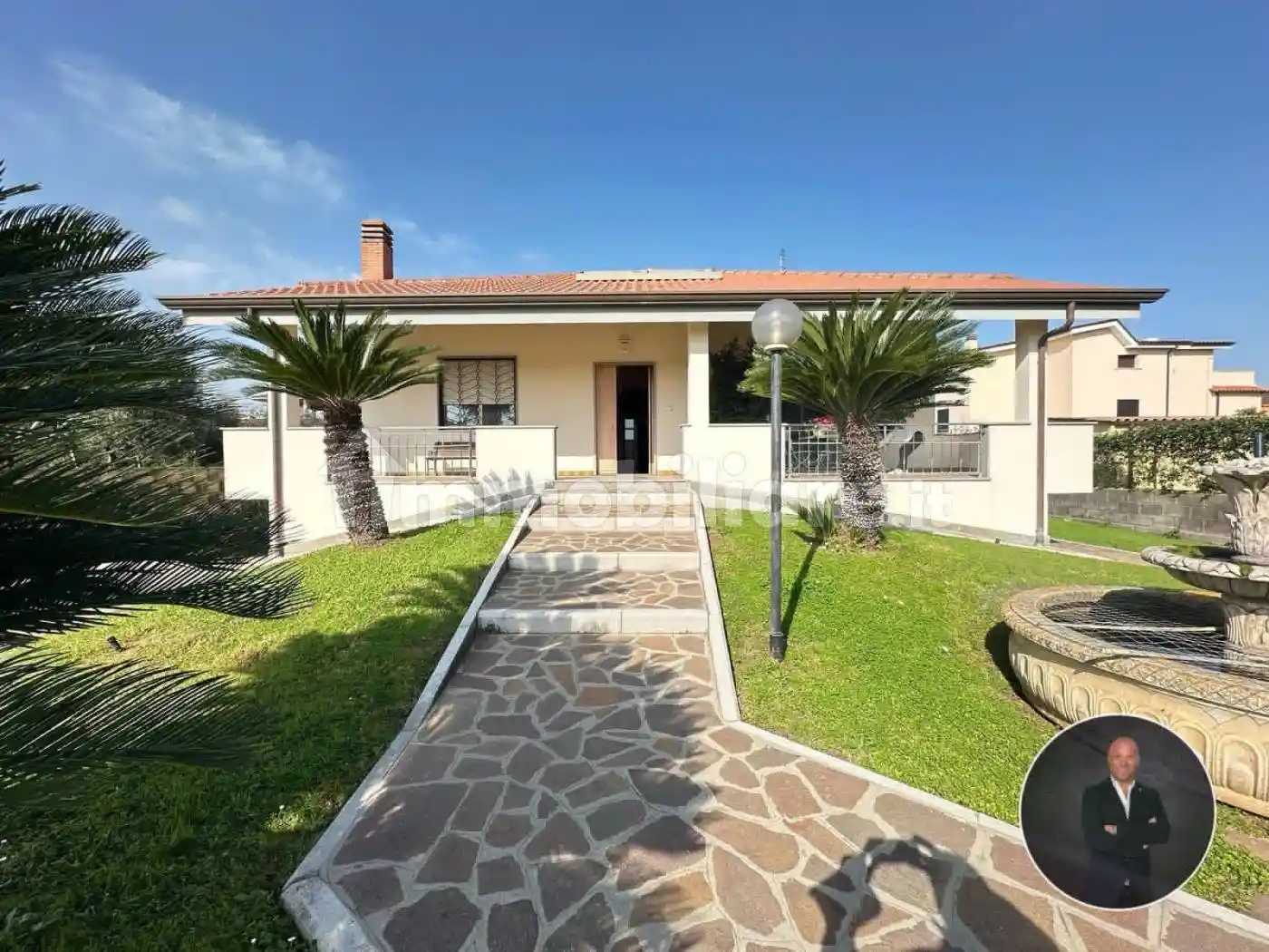 Villa in vendita a Aprilia