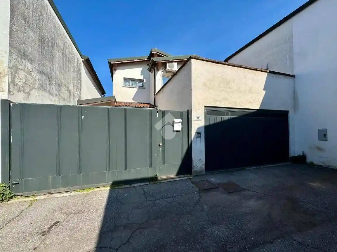 Villa in vendita a Castelleone